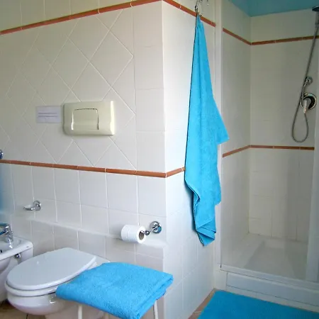 Podere Valle Serena-volterra, Piscina Privata * 볼테라